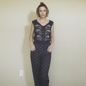 ⚡️SALE⚡️NWT | Embroidered | Jumpsuit