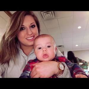 Meet your Posher, Ariella