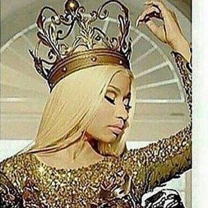 Meet your Posher, Marta