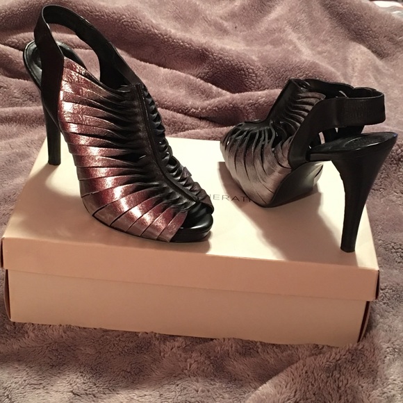 Bcbg shoes