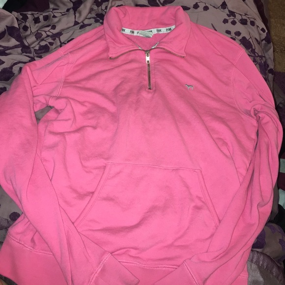 VS Pink Halfzip