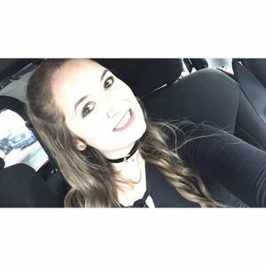 Meet your Posher, Karlee