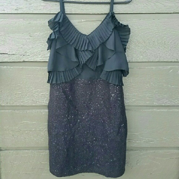 LOFT Dresses & Skirts - LOFT Black Sequin Ruffled Dress