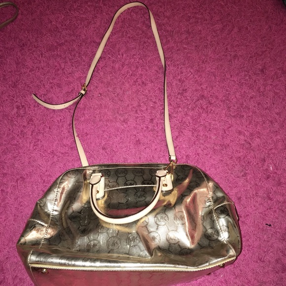 MK gold purse