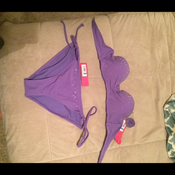 Purple Xhilaration bathing suite - Picture 1 of 4