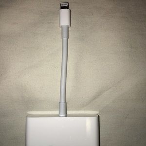 Mac/ IPhone Adapter lightning pin to VGA
