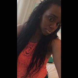 Meet your Posher, Keaushanique