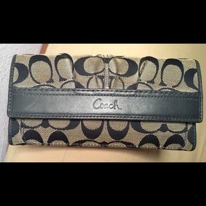 Coach wallet