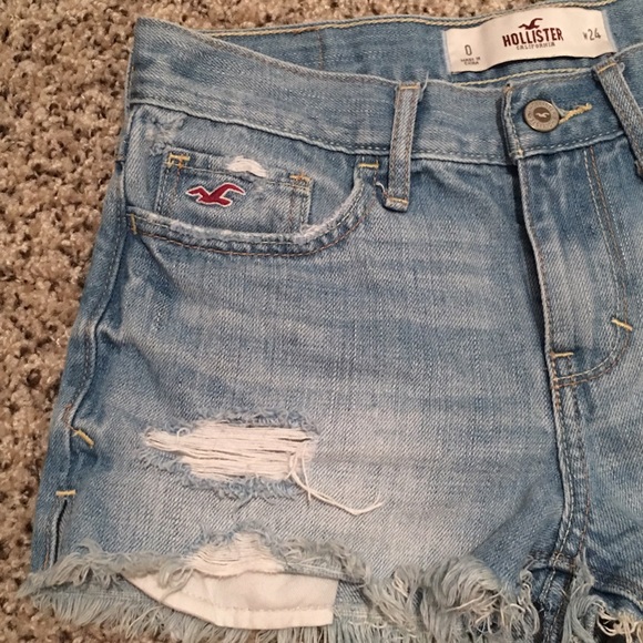 Hollister high waisted denim shorts - Picture 4 of 4