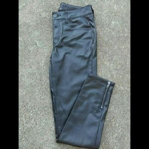 American Eagle Faux leather Pants Size 6 Regular