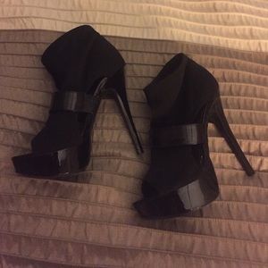 Chinese Laundry Heels