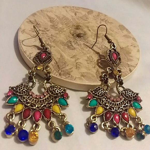 Free people Jewelry - NWT Antiqued Bronze Ornate Jeweled Bird Earrings
