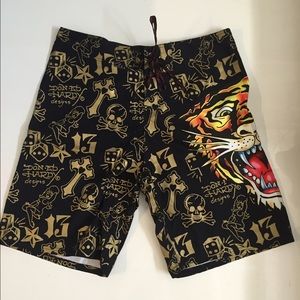 Ed Hardy Die or surf Men's Short pants  sz 36