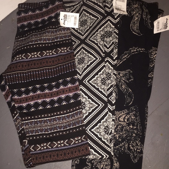 Bundle Alert! 3 pairs of brand new leggings!