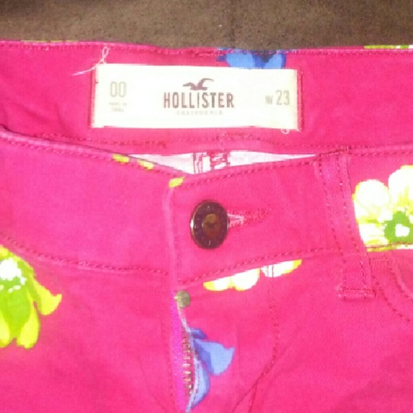 Hollister Capris
