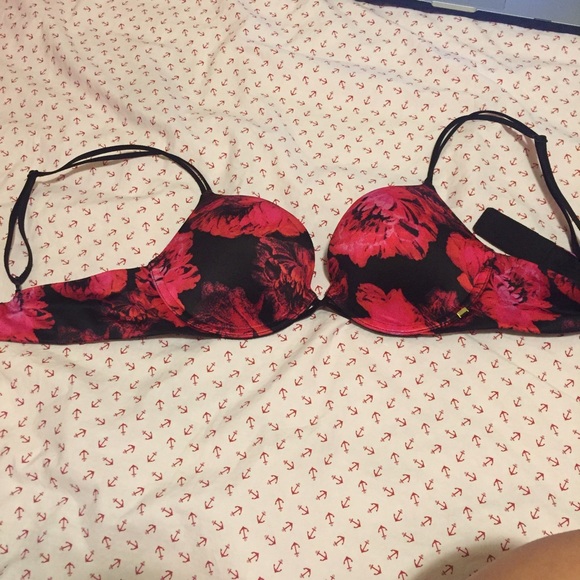 Victoria's Secret bra