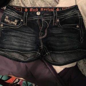 Rock Revival Shorts 25