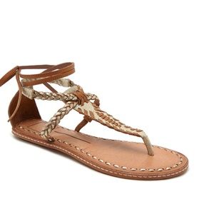 Dolce Vita Keoni light gold leather