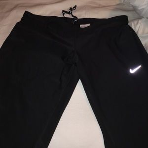 Nike dri-fit workout leggings .