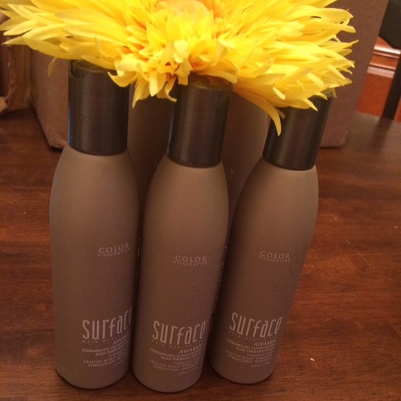SURFACE : Awaken therapeutic conditioner 6 fl oz