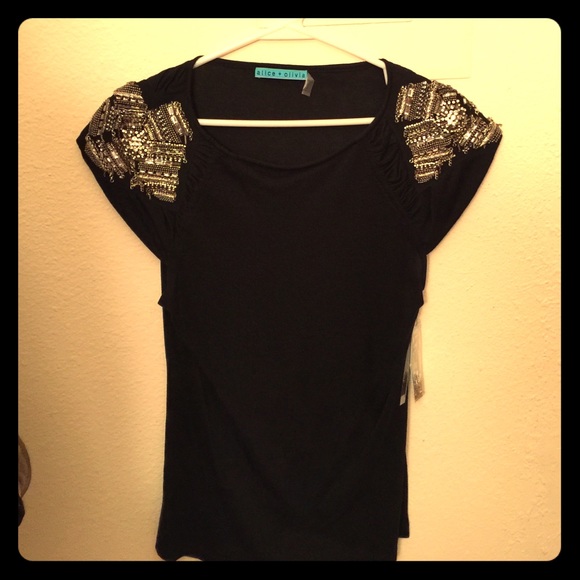Black Alice+Olivia shirt