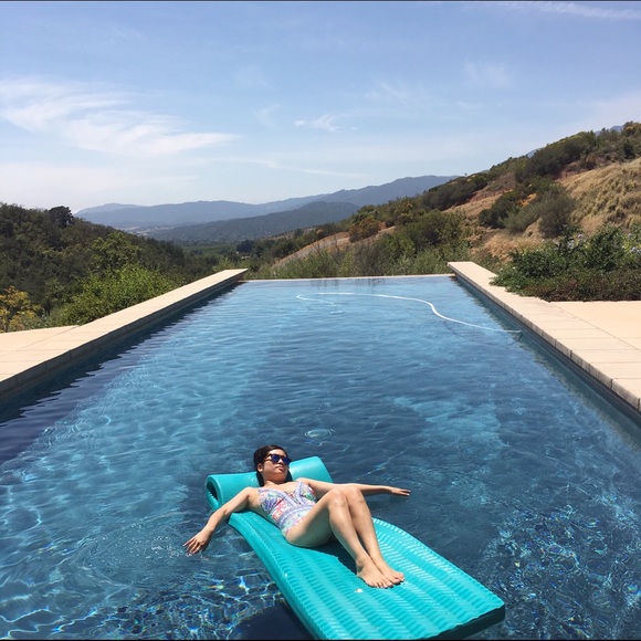 Meet your Posher, Sonya