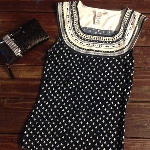 Pattern vintage style top by Max Studio.