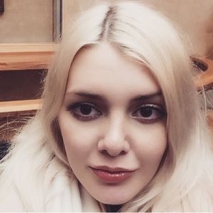 Meet your Posher, Clare