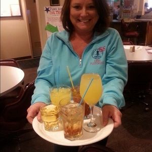 Meet your Posher, Carrie