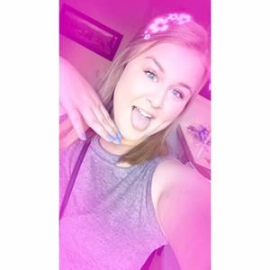 Meet your Posher, Caitlyn