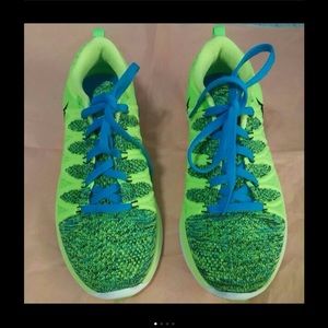 Brand New Nike Flyknit Lunar 2