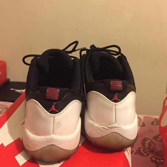 Jordan retro tuxedo 11 lows - Picture 3 of 3