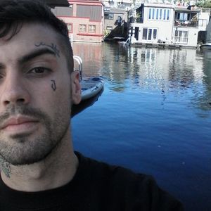 Meet your Posher, Luciano