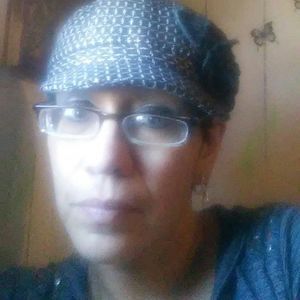 Meet your Posher, Selena