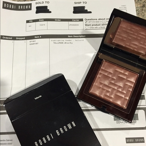 **Sold **Bobbi brown highlighter - Picture 1 of 4