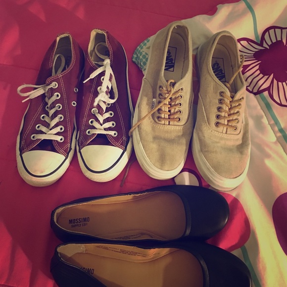 Shoes size 9