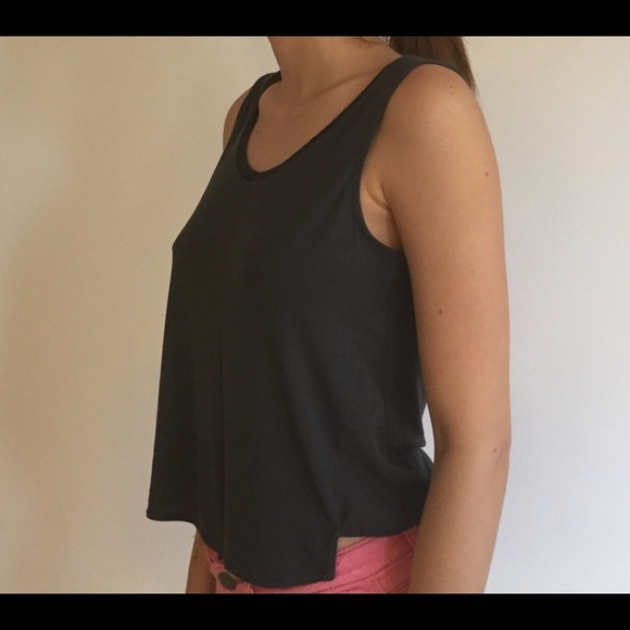 Like black Crop top from Zara