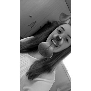 Meet your Posher, Abbey