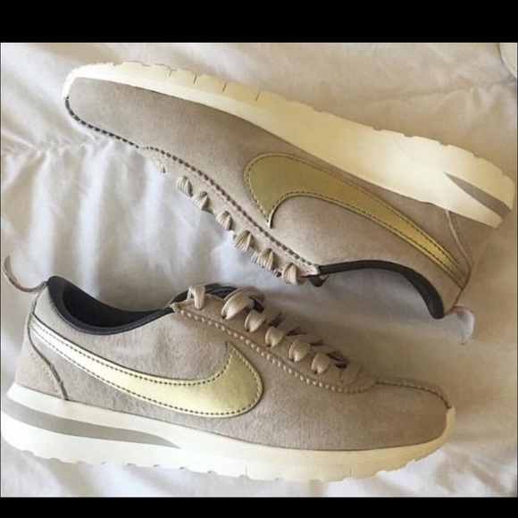 Nike Roshe Cortez