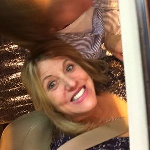 Meet your Posher, Denise