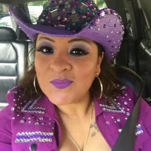 Meet your Posher, Nancy