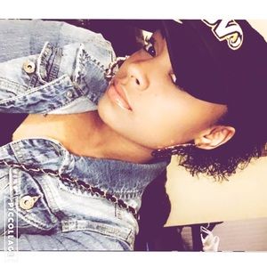 Meet your Posher, Jenna