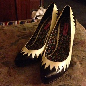 Betsy Johnson shoes
