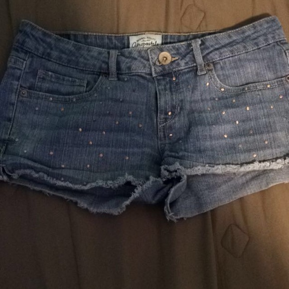Jean shorts with sequence