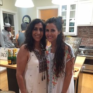 Meet your Posher, Leticia