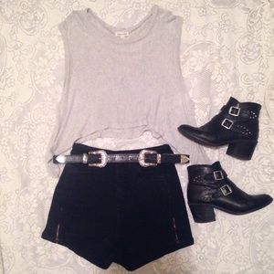 Urban Outfitters Knit Top✨