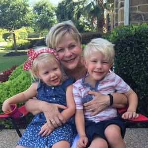 Meet your Posher, Carol