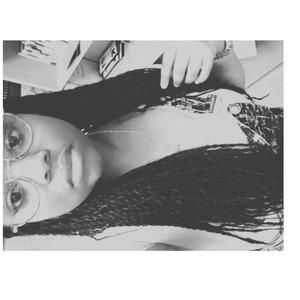 Meet your Posher, Keliss