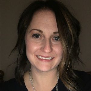 Meet your Posher, Monica