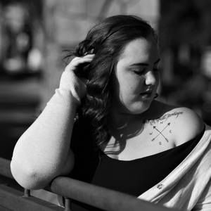 Meet your Posher, Chloe